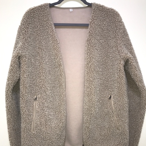Uniqlo Other - Uniqlo Fuzzy Zip Up Cardigan Sweater